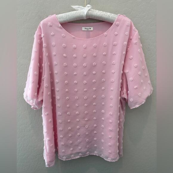 BLOOMING JELLY | Plus Size Pink Swiss Dot Textured Blouse Top | Size XXXL 3X - Picture 1 of 7